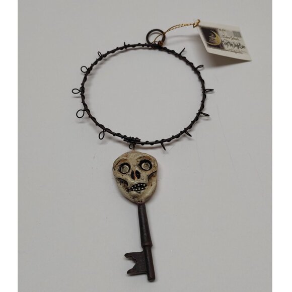 Bethany Lowe Designs - Halloween Skeleton Key - Debra Schoch - Picture 2 of 2